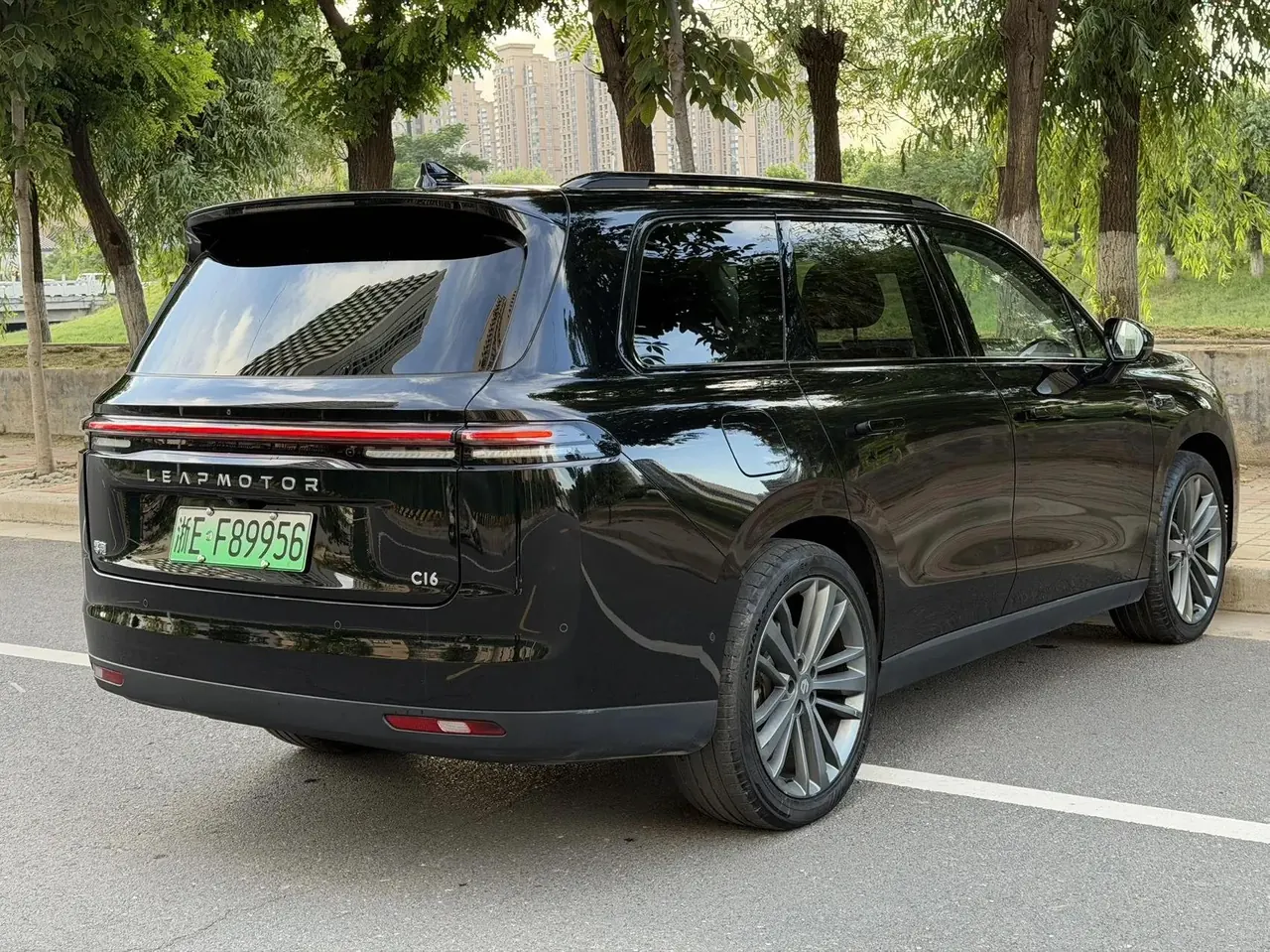 Leapmotor 2026 C16 280 Laser Radar Intelligent Supreme Edition, 6 Seats, Automatic Transmission 9