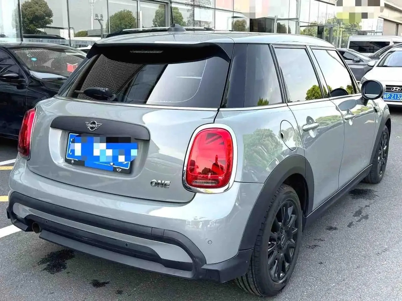 MINI 2022 model change 1.5T ONE five-door version PLUS 12