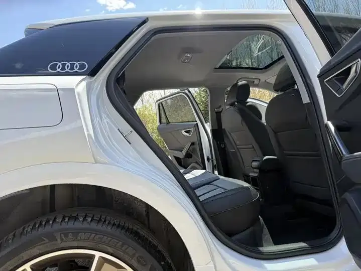 Audi Q2L 2022 model 35 TFSI Fashion Dynamic Edition 12