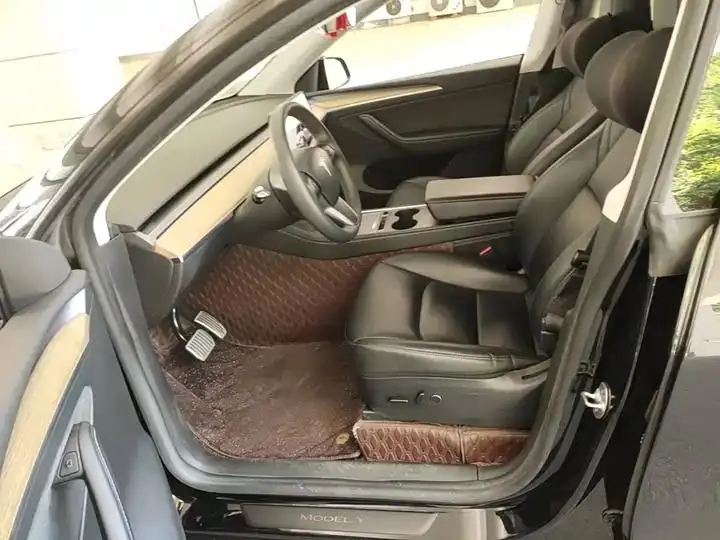2022 Model Y Refreshed Rear-Wheel-Drive Version 15