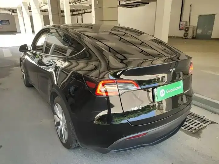 2022 Model Y Refreshed Rear-Wheel-Drive Version 5