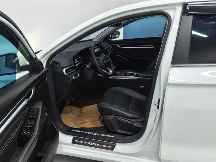 Emgrand 2022 4th Generation 1.5L CVT Honorable Model 9