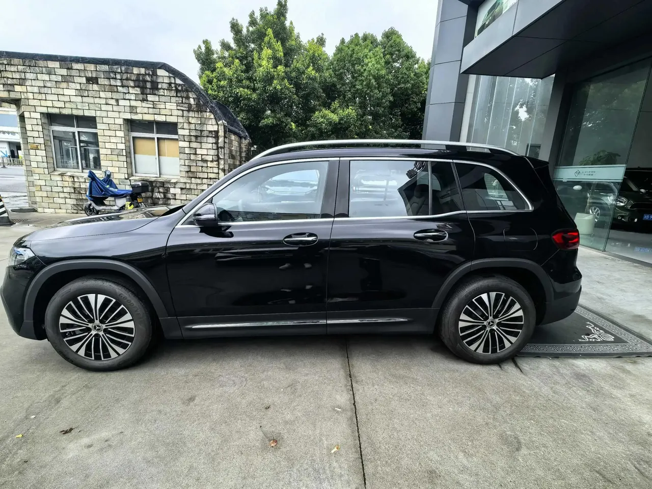 Mercedes Benz 2025 EQB 260 EQB 260 Automatic 3