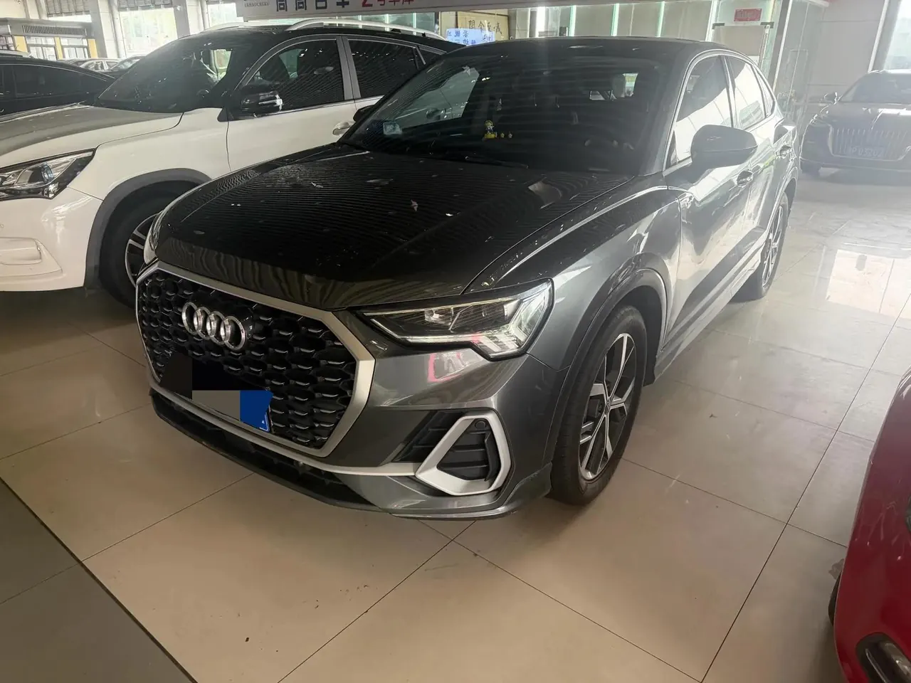 Audi Q3 Sportback 2020 40 TFSI Fashion Model - View 1