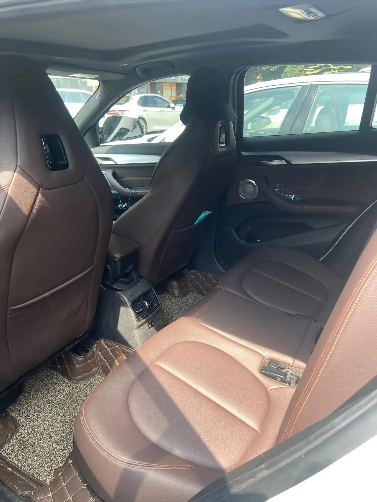 BMW X2 2021 xDrive25i Obsidian Night Edition 4