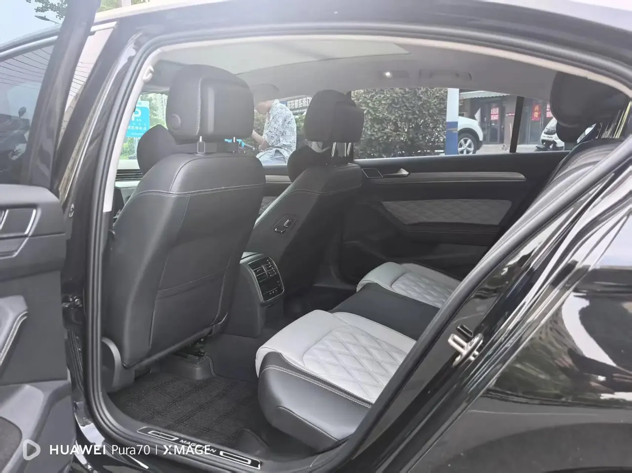 Volkswagen 2025 Magotan 1.4TSI 280TSI Luxury (Modified) Automatic Gear 5