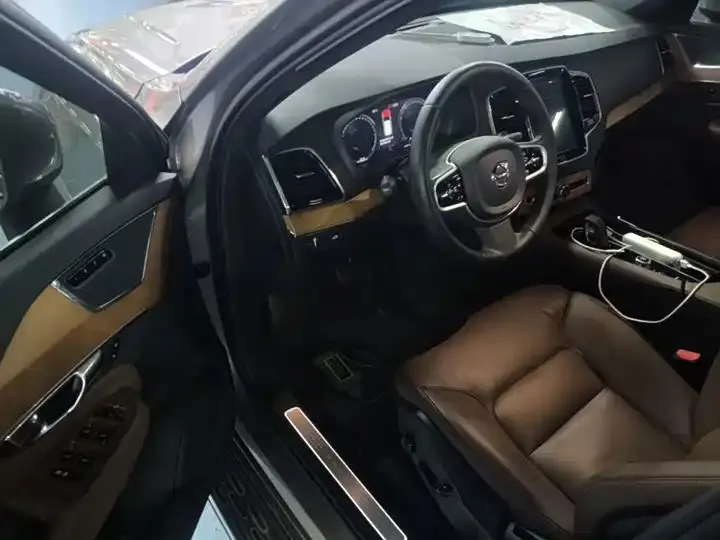 Volvo XC90 2021 B6 Zhiya Deluxe Edition 7 16