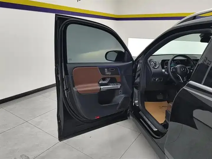 Mercedes Benz GLB 2023 GLB 220 Dynamic 7