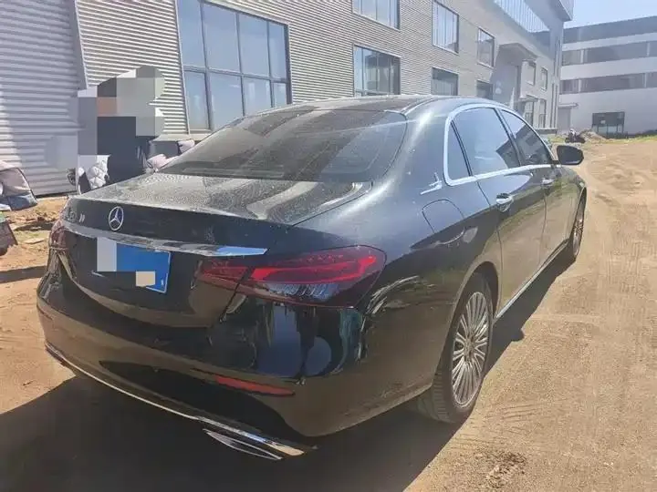 Mercedes Benz E-Class 2022 E 300 L Fashion 9