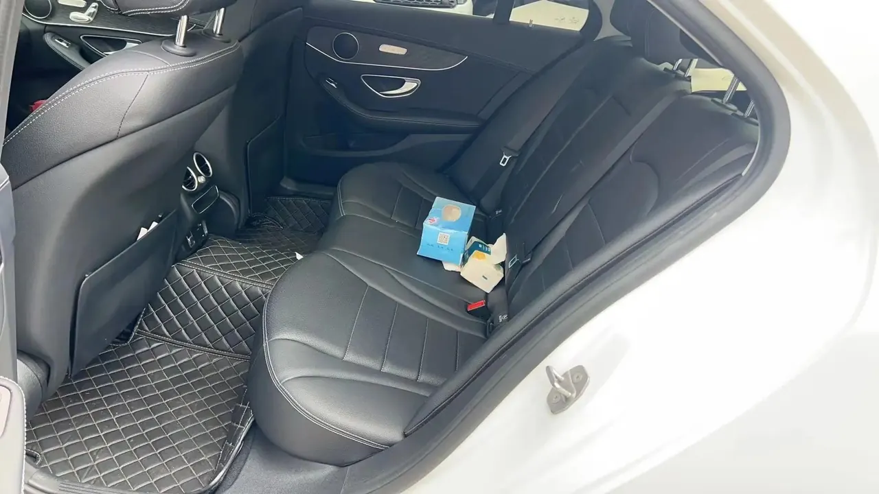 Mercedes Benz C- Class 2021 C 260 L Sport Edition 4