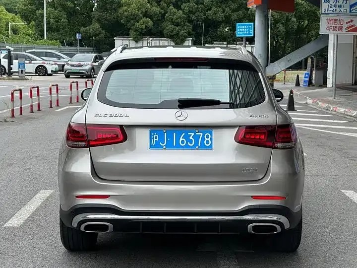 Mercedes Benz GLC 2021 model, GLC 300 L 4MATIC Sport version 12