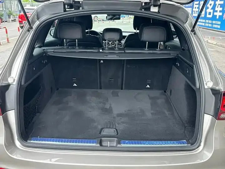 Mercedes Benz GLC 2021 model, GLC 300 L 4MATIC Sport version 13