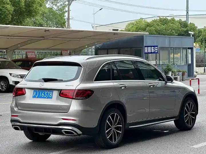 Mercedes Benz GLC 2021 model, GLC 300 L 4MATIC Sport version 15