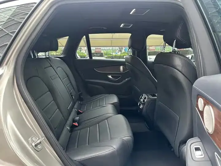 Mercedes Benz GLC 2021 model, GLC 300 L 4MATIC Sport version 16