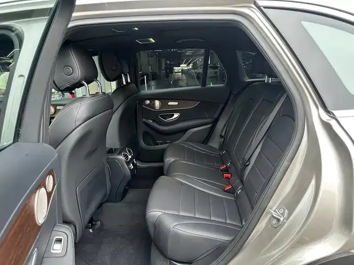 Mercedes Benz GLC 2021 model, GLC 300 L 4MATIC Sport version 4