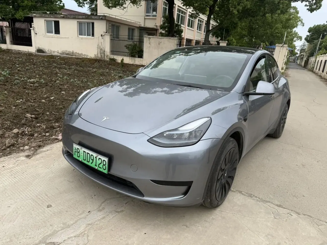 Model Y 2024 rear-wheel drive version - View 1