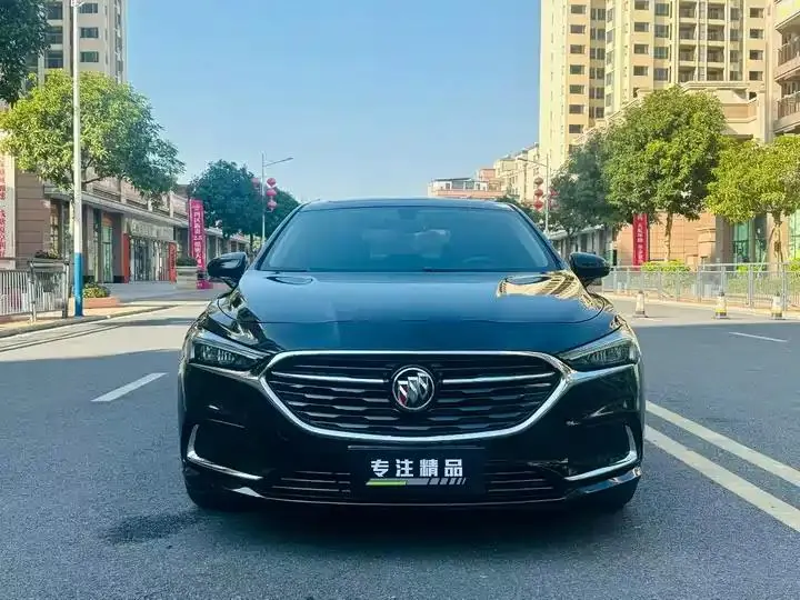 LaCrosse 2021 652T Luxury Model 2