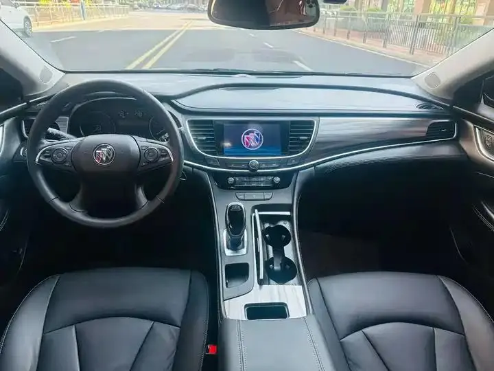 LaCrosse 2021 652T Luxury Model 5