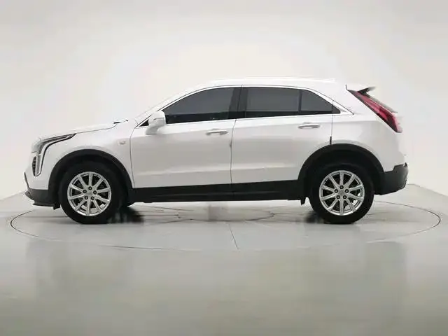 Cadillac XT4 2021 28T Two-Drive Technology 8