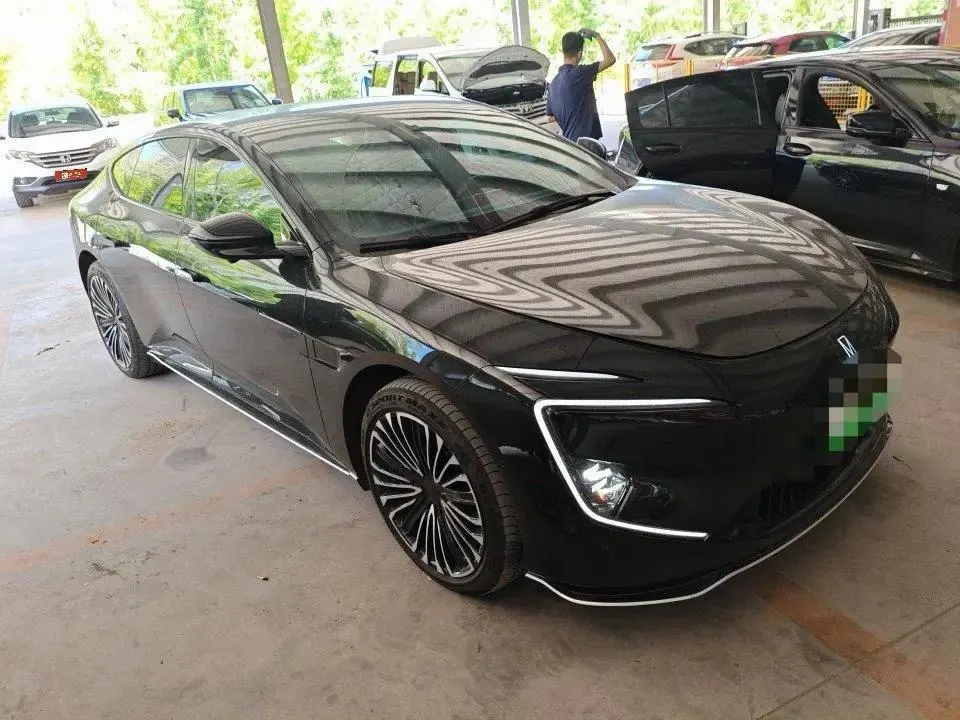 Avatr 2026 Avatr 12 Ultra Pure Electric Edition Four-wheel Drive Automatic 2