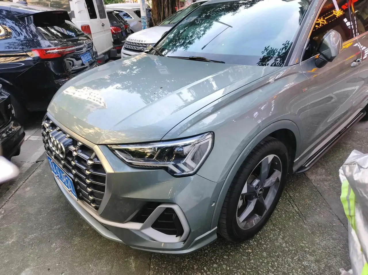 Audi Q3 2021 35 TFSI Enjoys Life Edition - View 1