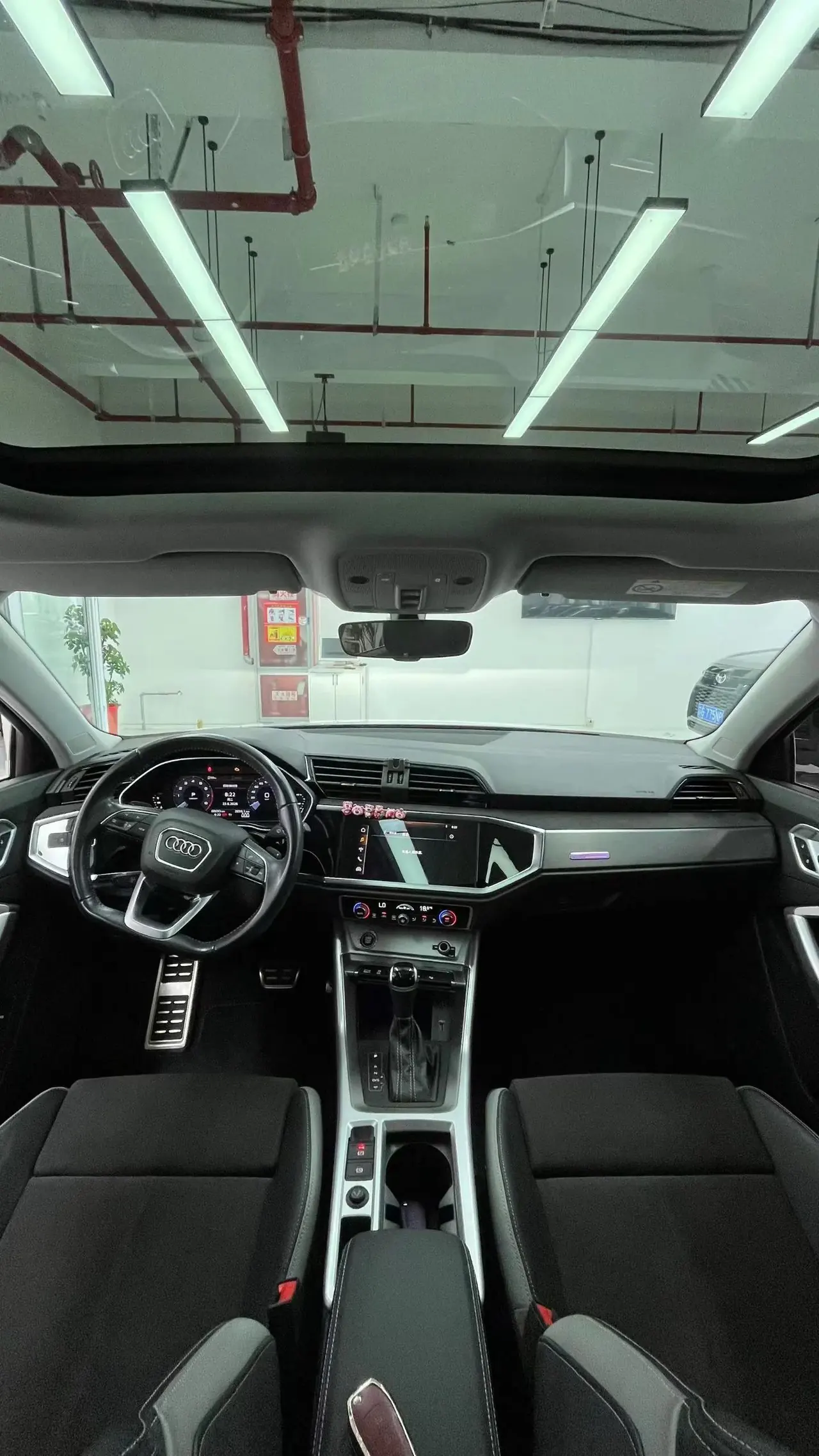 Audi Q3 2021 model 40 TFSI Sporty Edition 9