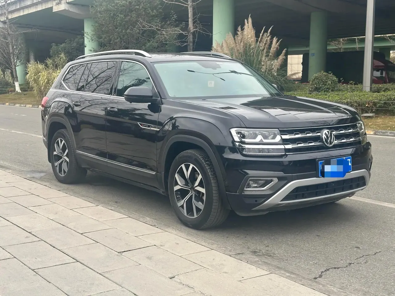 Touang 2020 380TSI 4-wheel drive deluxe national v 3