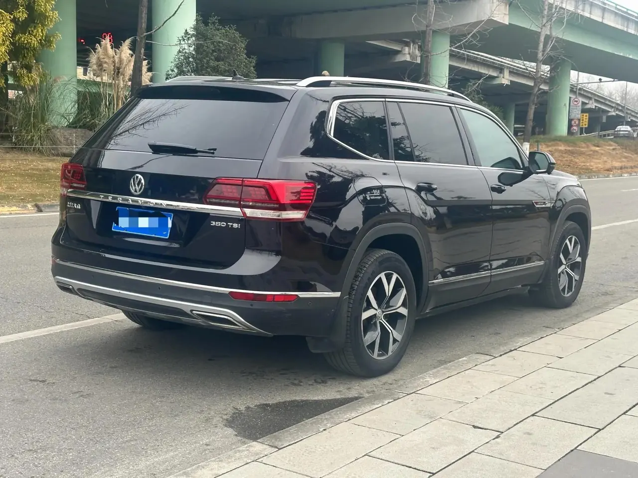 Touang 2020 380TSI 4-wheel drive deluxe national v 4