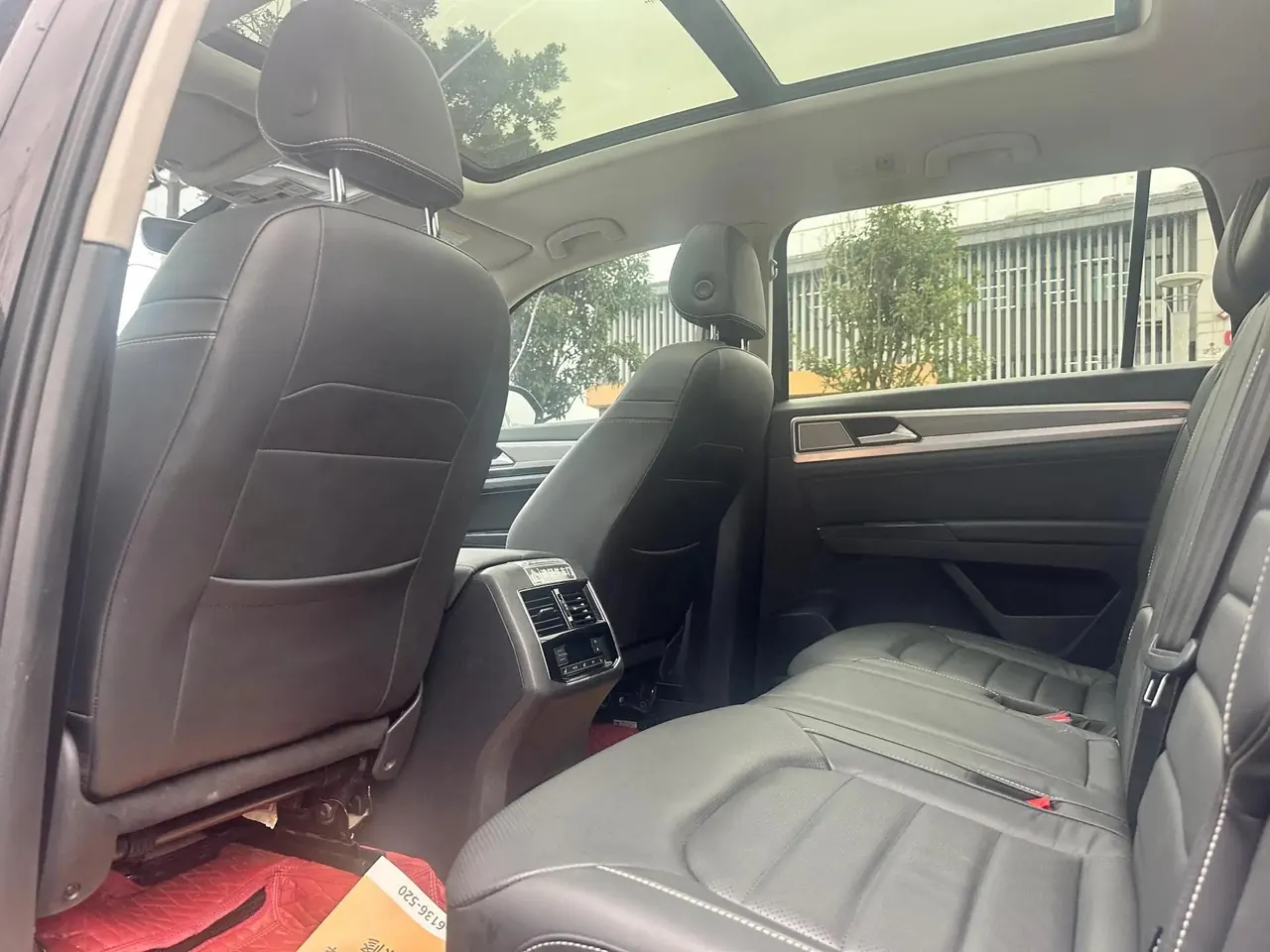 Touang 2020 380TSI 4-wheel drive deluxe national v 8