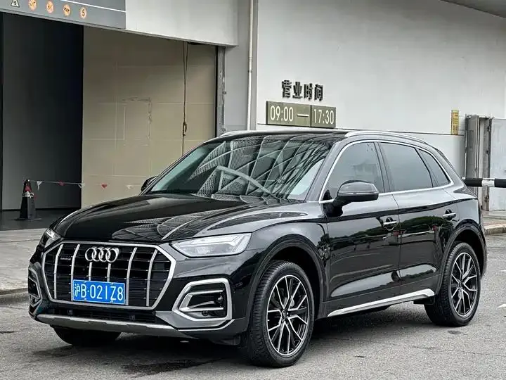 Open image lightbox: Audi Q5L 2024 40 TFSI luxury dynamic