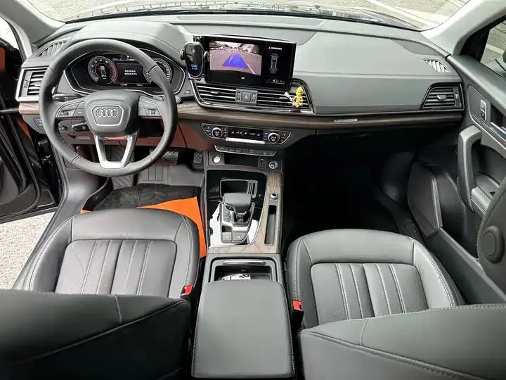Audi Q5L 2024 40 TFSI luxury dynamic 5
