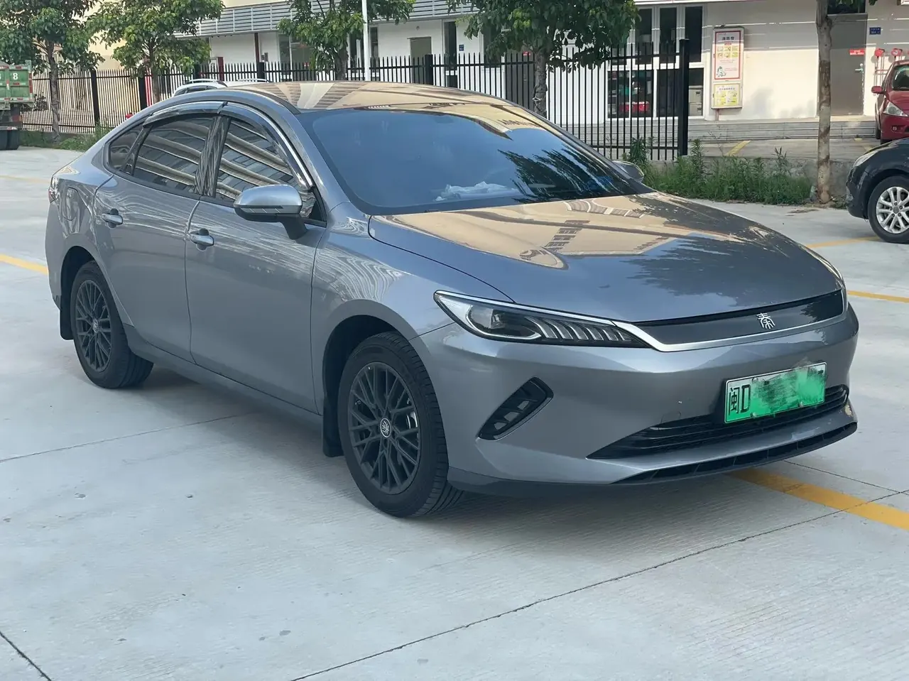 BYD 2025 Qin PLUS EV smart driving version 510KM aggressive automatic gear 3