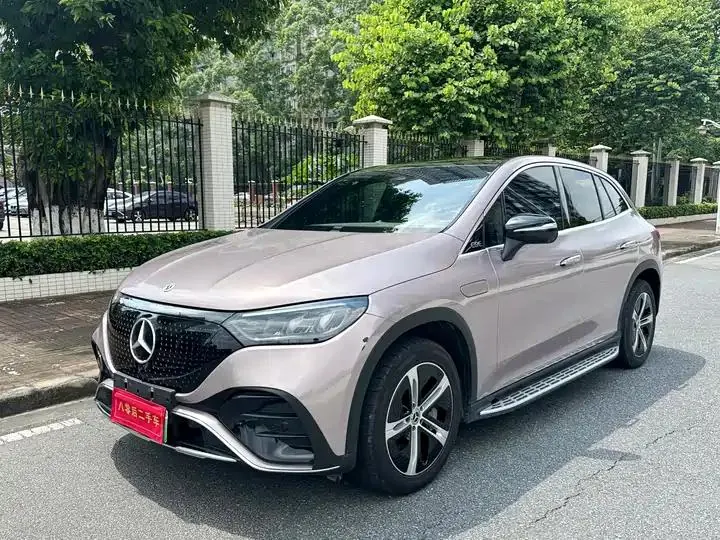 Open image lightbox: Mercedes Benz EQE SUV 2024 500 4MATIC Pioneer Edition