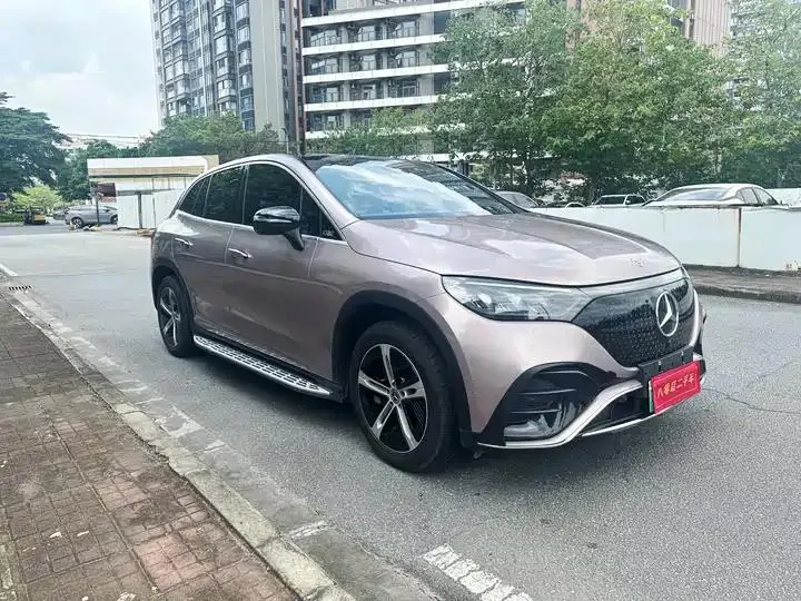 Mercedes Benz EQE SUV 2024 500 4MATIC Pioneer Edition 3