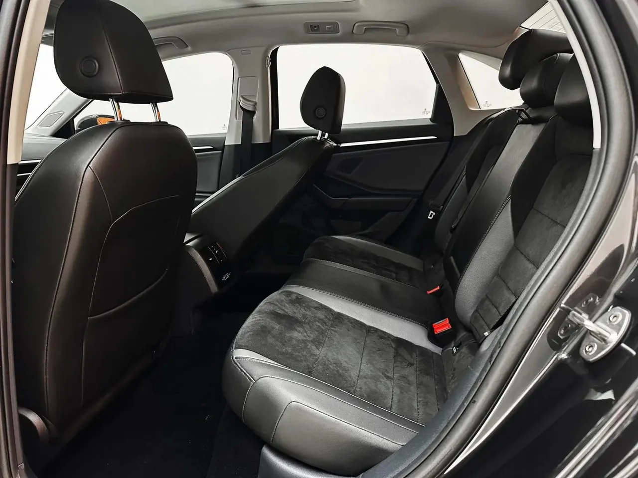 Lavida 2022 280TSI DSG Premium Edition 14