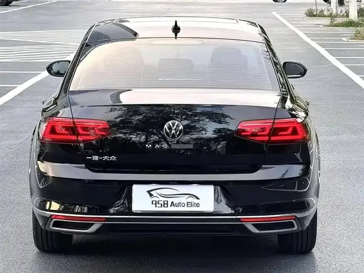 Magotan 2020 280TSI DSG Leading Model 9