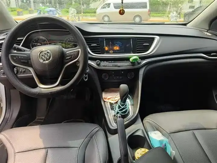 Yinglang 2021 model change model 1.5L automatic elite model 12