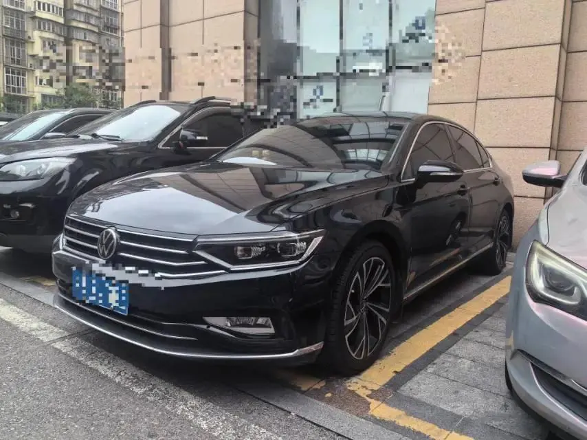 Magotan 2020 330TSI DSG Luxury Edition - View 1