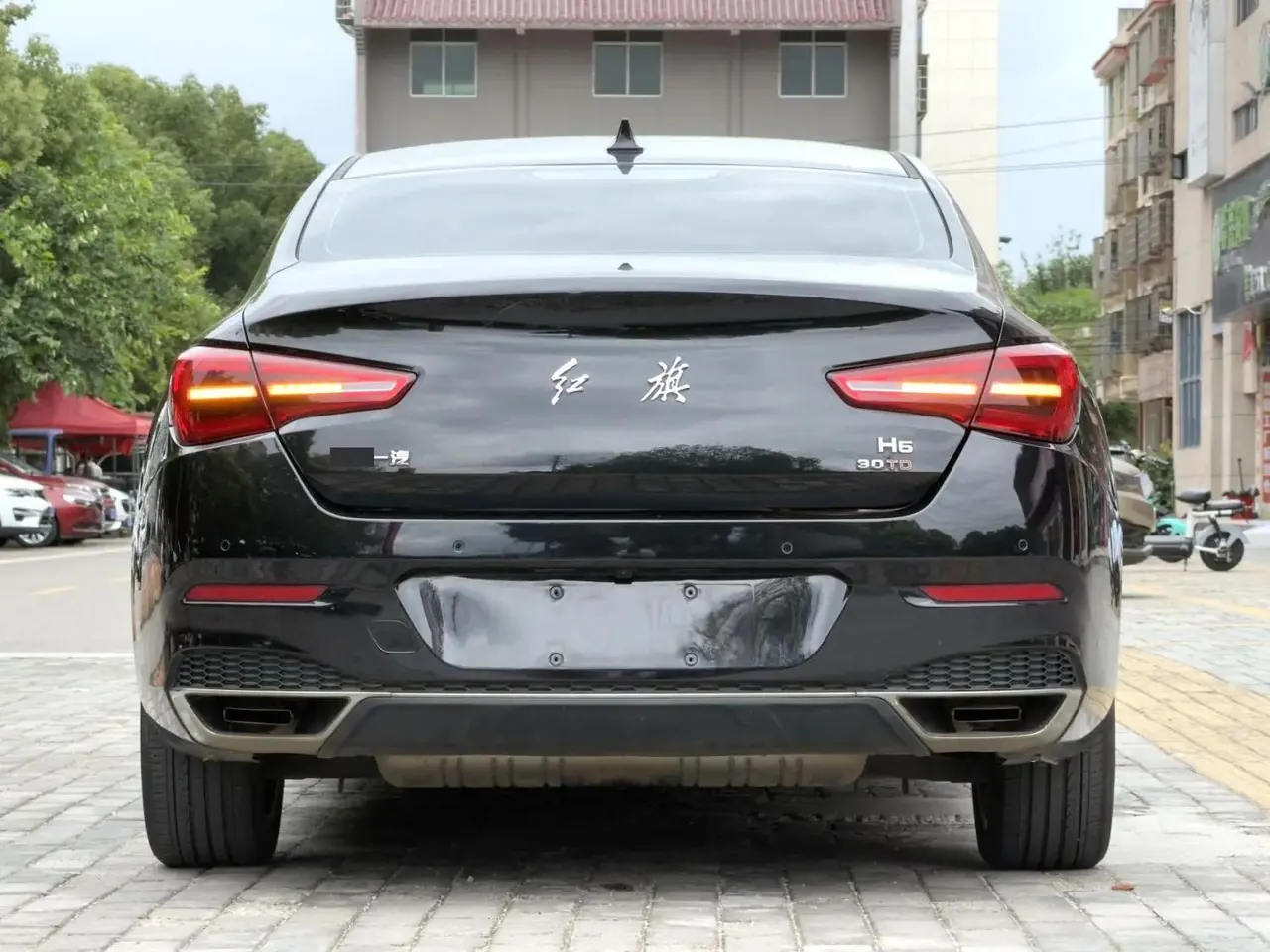 HongQi H5 Classic 2020 1.5T DCT Flag Rhyme Edition 2