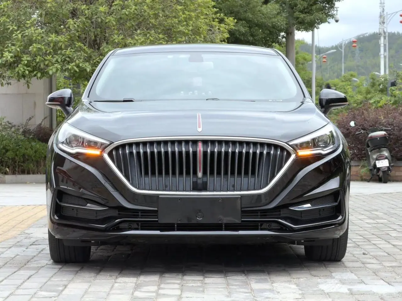 HongQi H5 Classic 2020 1.5T DCT Flag Rhyme Edition 6