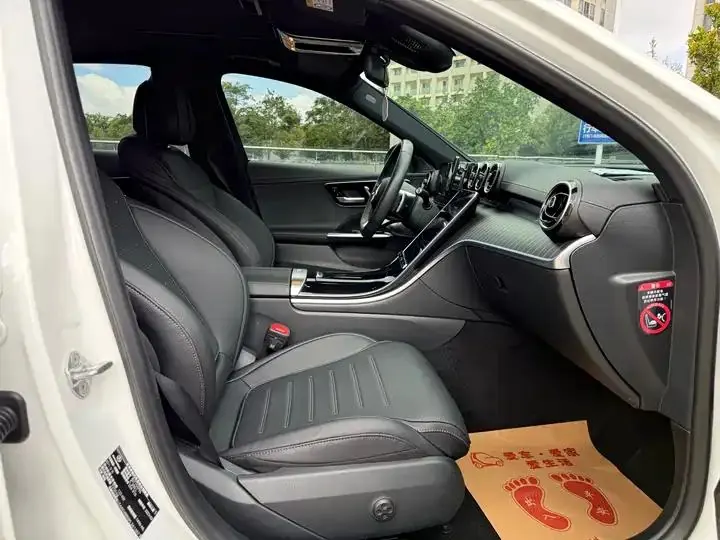 Mercedes Benz C- Class 2023 C 200 L Sport Edition 23