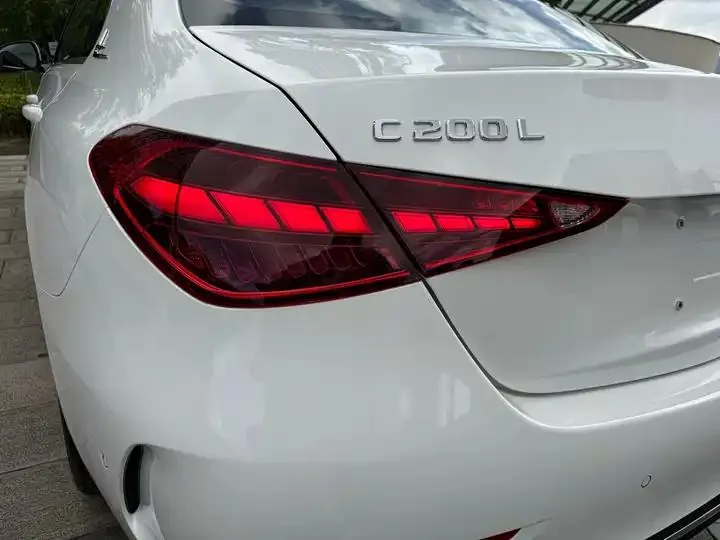 Mercedes Benz C- Class 2023 C 200 L Sport Edition 26