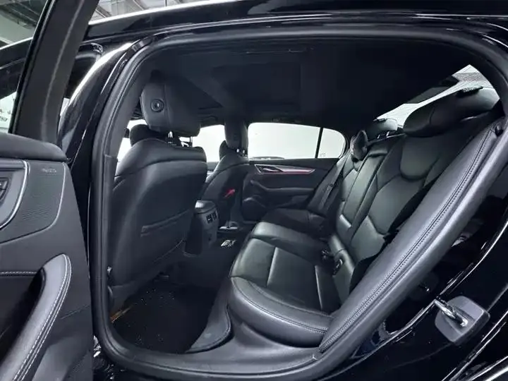 Cadillac CT5 2024 28T Luxury Pro 4