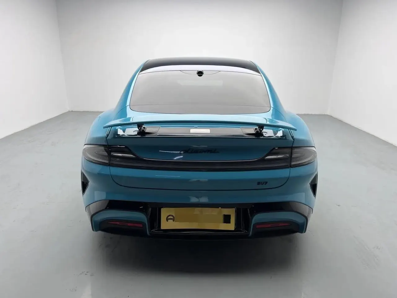 MI SU7 2024 model, 700km range, rear-wheel-drive long-range intelligent driving version 8