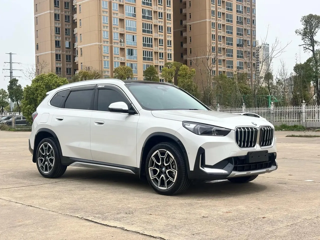 BMW 2025 X1 sDrive25Li 2.0T X design set automatic gear 3
