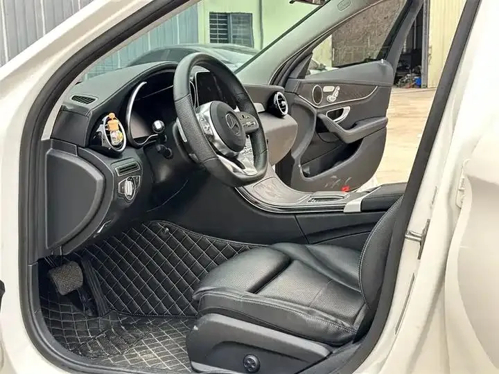 Mercedes Benz Class C 2020 to C 260 L Sports Edition 2