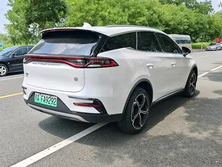 Tang New Energy 2021 DM-i 112KM Honorable Model 3