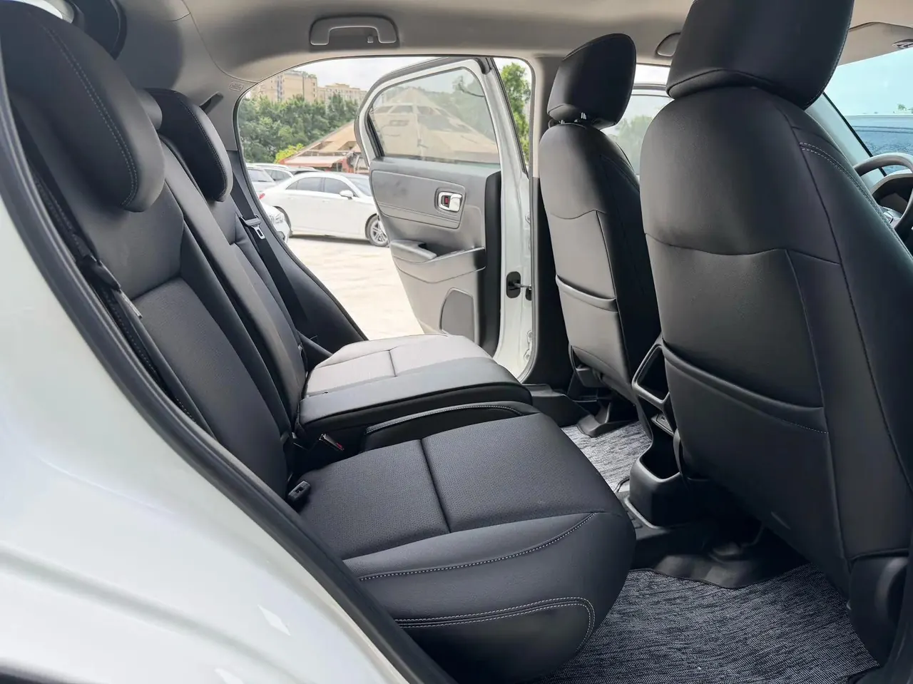 Honda XR-V 2023 1.5L CVT Thermal Edition 10