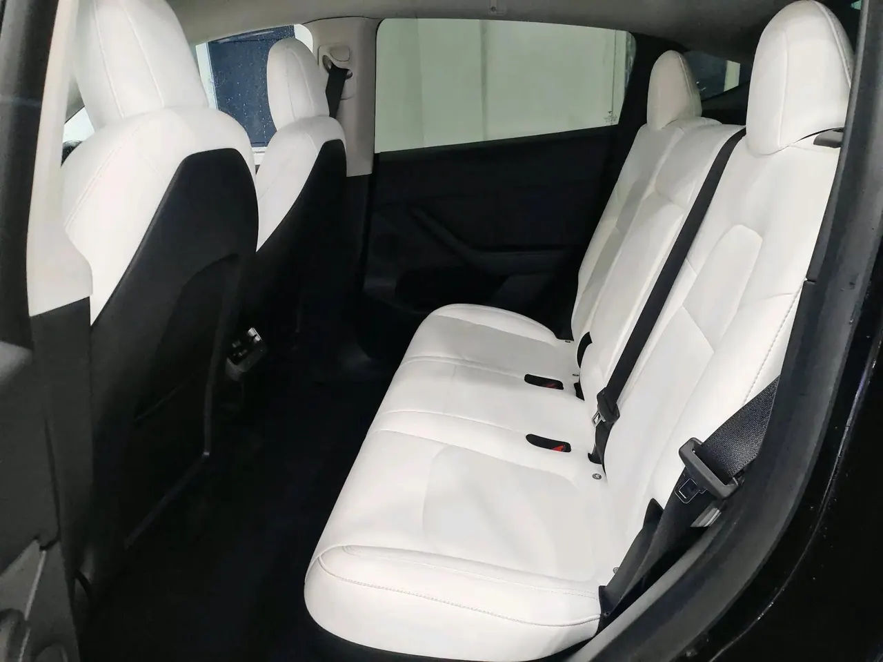 2023 Model Y Rear-Wheel Drive Version 2