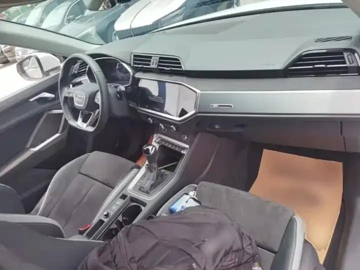Audi Q3 2022 model 35 TFSI Fashion Dynamic Edition 10